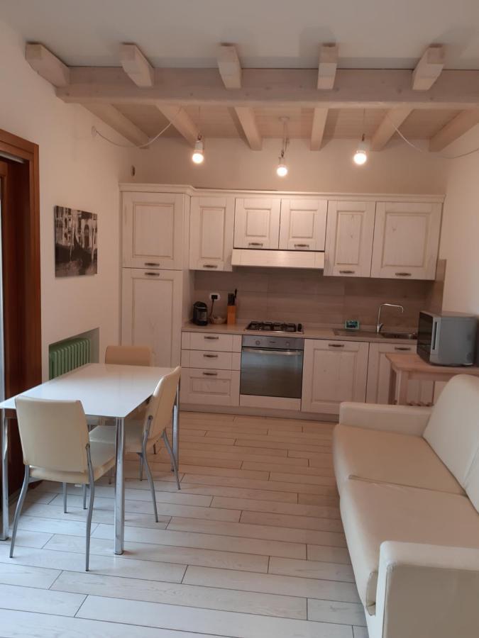 Sweet Appartment Di Guido Peschiera del Garda Exterior foto