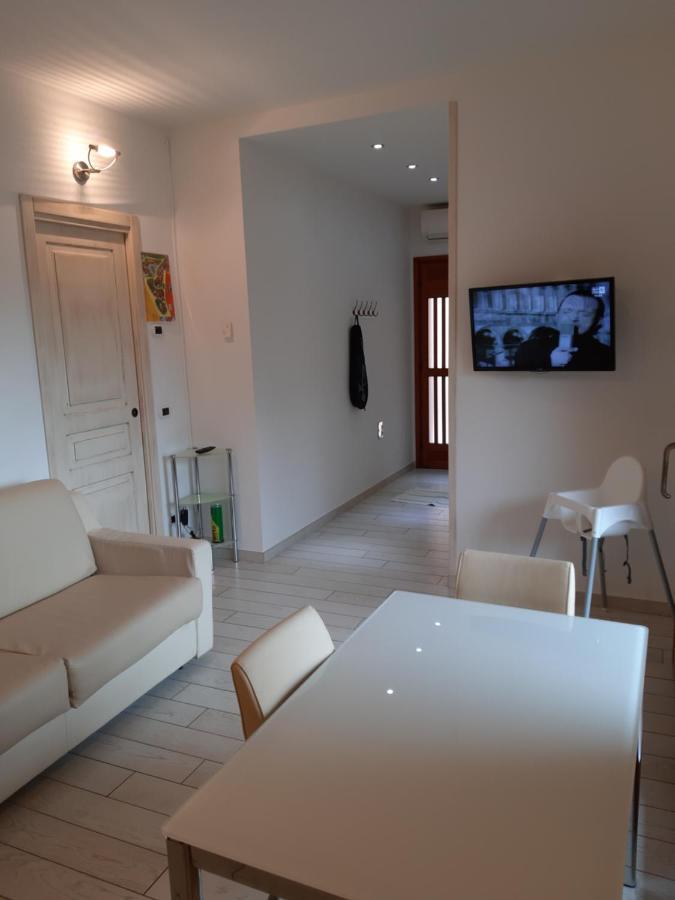 Sweet Appartment Di Guido Peschiera del Garda Exterior foto
